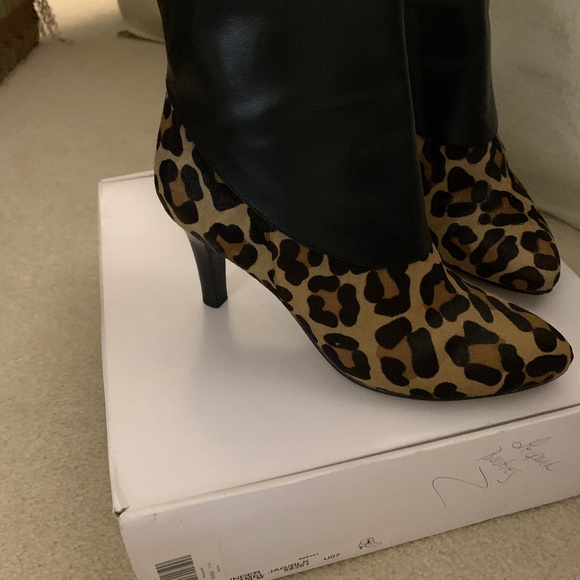 Leopard booties - Picture 1 of 4